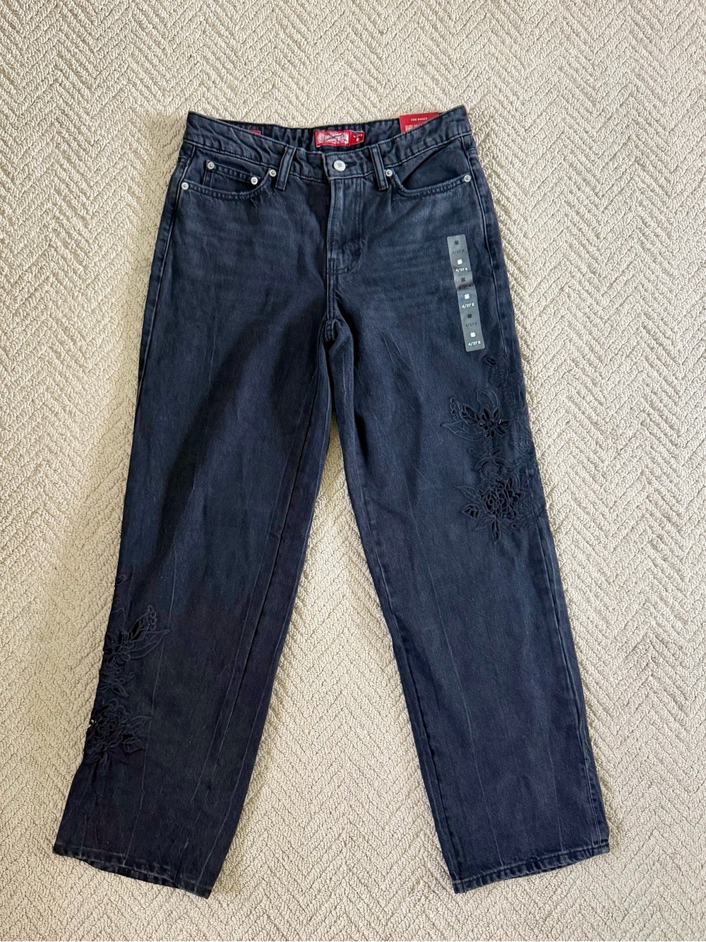 Lucky Brand The Baggy Black Embroidered Cutout Flower Jeans Boho - Picture 2 of 8